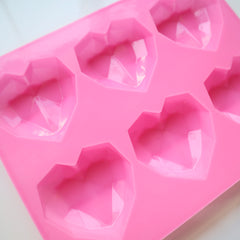 SMALL GEOMETRICAL HEART MOLD