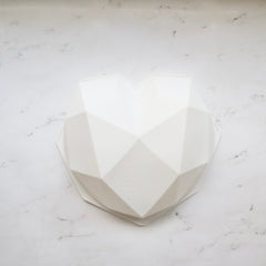 WHITE  BREAKABLE HEART MOLD