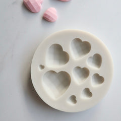 SMALL GEOMETRIC HEART VARIETY MOLD