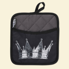 King And Queen Black Skull Oven Mitts And Potholder Set