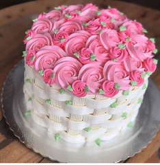 Mini-Series:  Buttercream Cakes:  Learn the Basketweave - April 30th - 6:00pm to 8:00pm